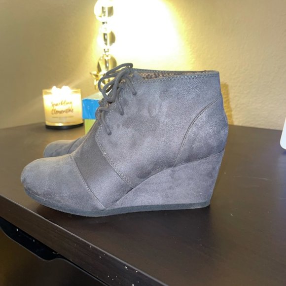 City Classified Lace Up Shootie - Picture 7 of 7